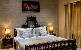 Wild Woods Tiger Resort